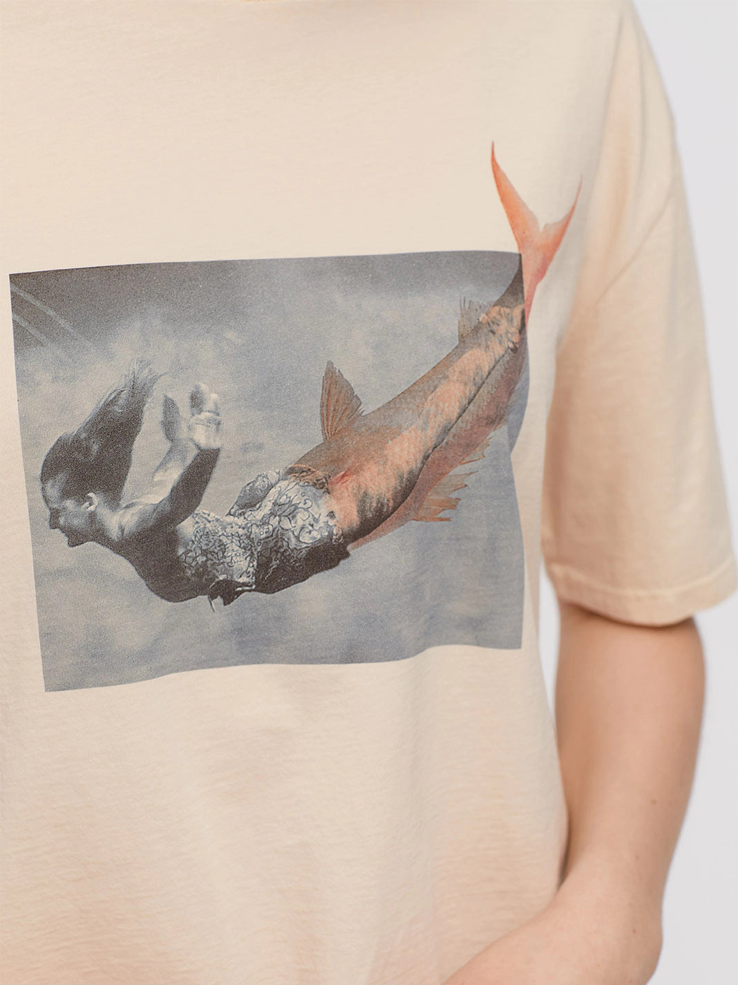 Nice Things Paloma T Shirt - Dive Mermaid 